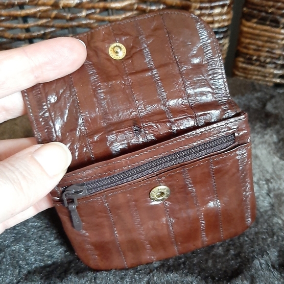 Vintage Eel Skin Change Purse Wallet Soft Brown Money Holder Organization Classy - Picture 3 of 4